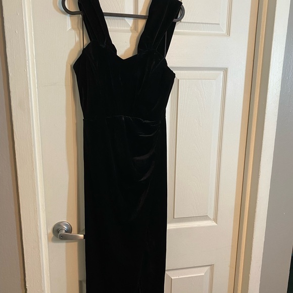Black Evening Dress - Picture 2 of 6